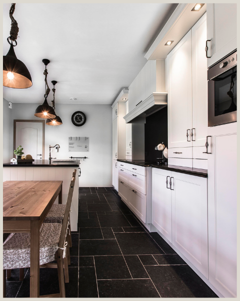 Kitchen Suite Landelijk Wit En Hout